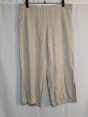 J. Jill Size Medium Women's Linen/Rayon Blend Cream/Tan Striped Cropped Capris